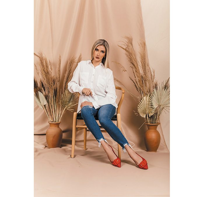 RED COLOR OF THE SEASON